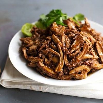 Honey Glazed Crockpot Chicken Adobo - simple pantry ingredients, hardly any hands-on time, 200 calories. | https://shape-flow.today