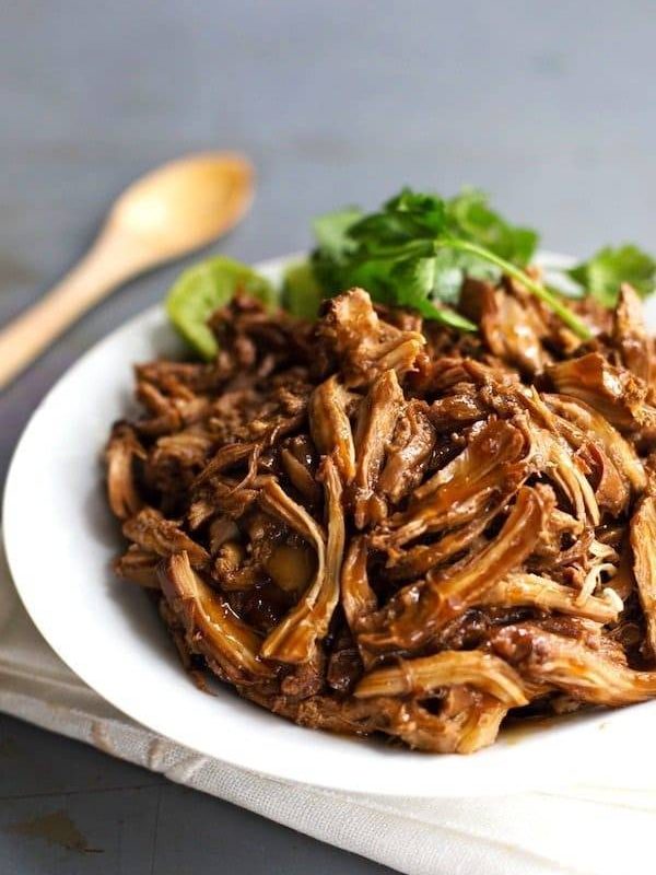 Honey Glazed Crockpot Chicken Adobo - simple pantry ingredients, hardly any hands-on time, 200 calories. | https://shape-flow.today