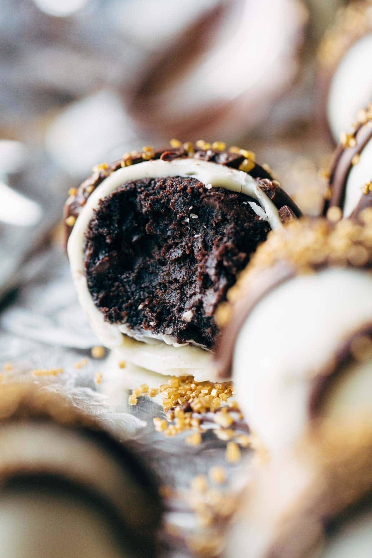 Minty Chocolate Cake Bites