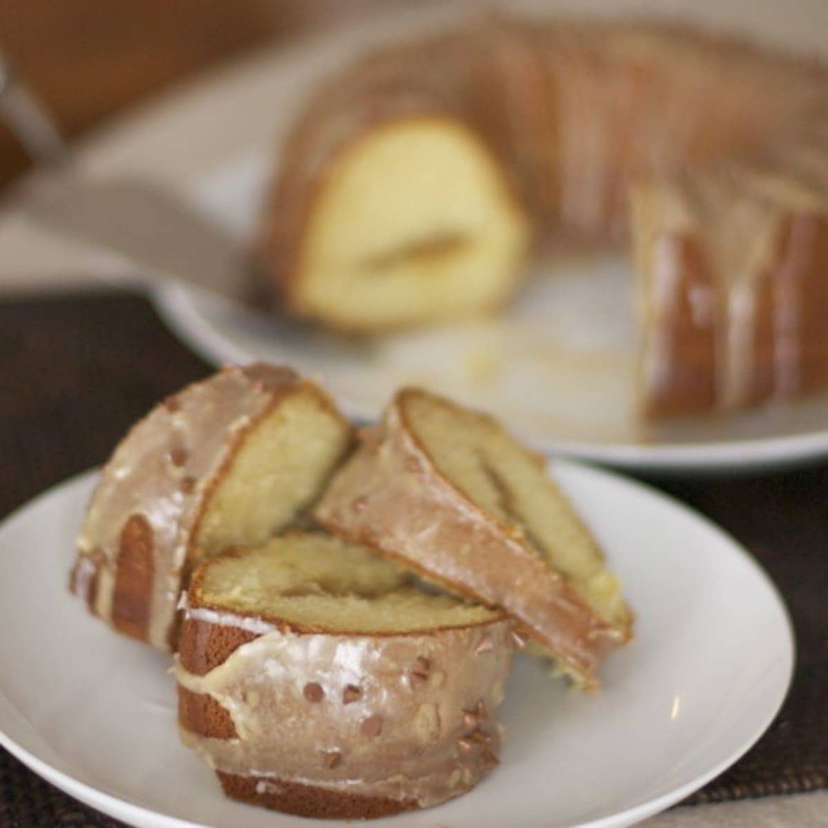 Coffee streusel bundt cake slices on a plate.
